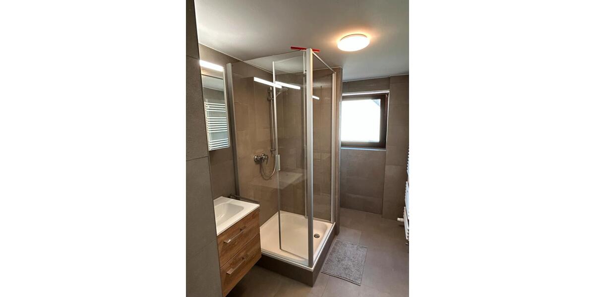 Dachgeschoßwohnung Gießen Schlangenzahl - 3 Zimmer, 70 m&sup2;, 814&euro; | Angebot:26010385