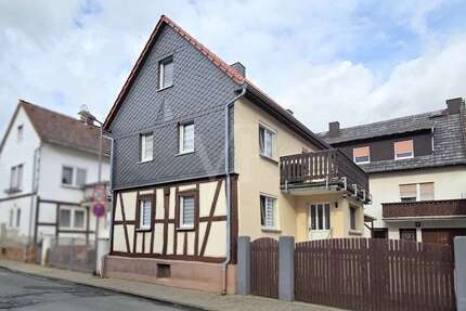 Haus Neu-Anspach Anspach - 11 Zimmer, 265 m&sup2;, 490.000&euro; | Angebot:24295076