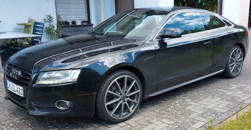 Audi A5 186.500 km 8.000 &euro; Villmar 65606