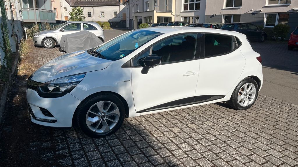 Renault Clio 57.500 km 11.000 &euro; Buseck 35418