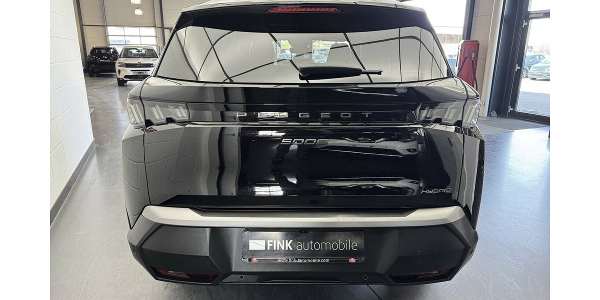 Peugeot 5008 145 Mild Hybrid Allure7 Sitzer LED 360°Cam 35.800 km 99.999 &euro; Lich 35423