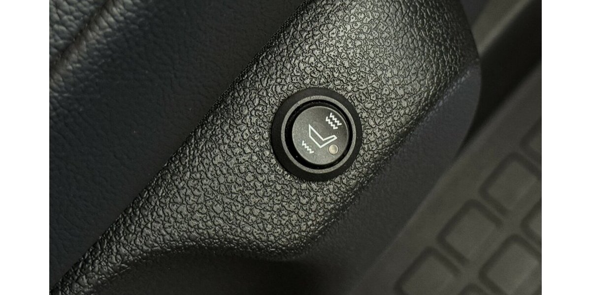 Opel Vivaro Cargo-e Elegance M 50kWh 1.Hand PDC 32.600 km 18.650 &euro; Lich 35423