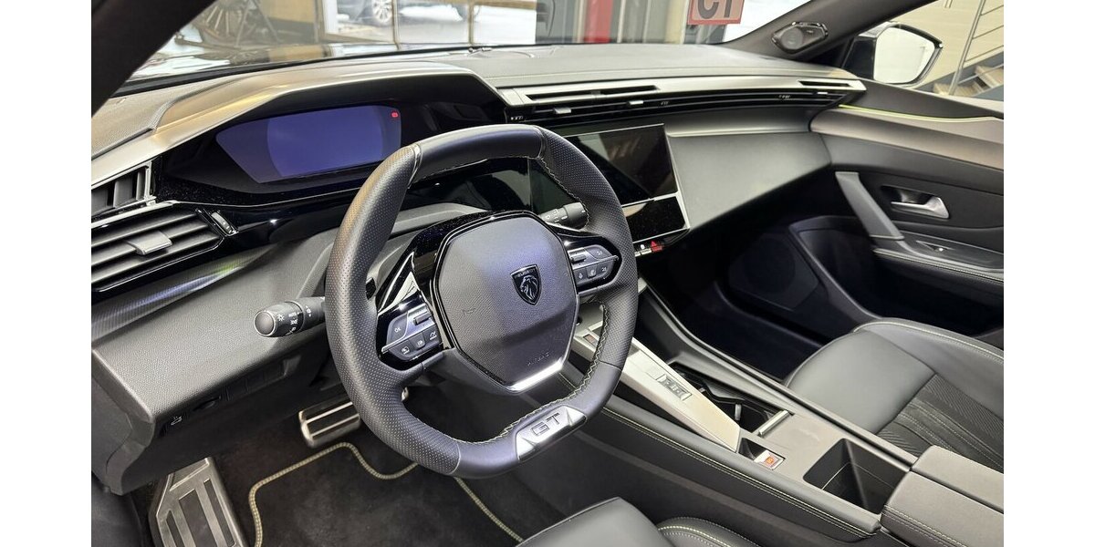 Peugeot 408 GT 145 Hybrid DSC6 Massage 360° Cam 21.700 km 26.950 &euro; Lich 35423