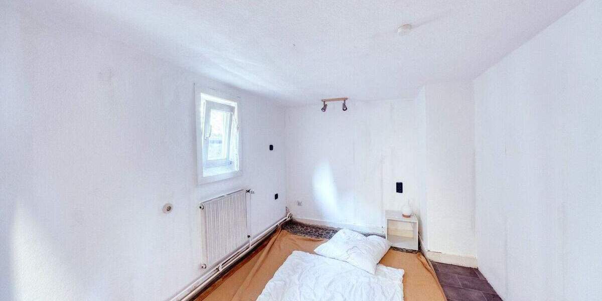 Mehrfamilienhaus, Wohnhaus Aßlar - 8 Zimmer, 186 m&sup2;, 199.000&euro; | Angebot:25697034