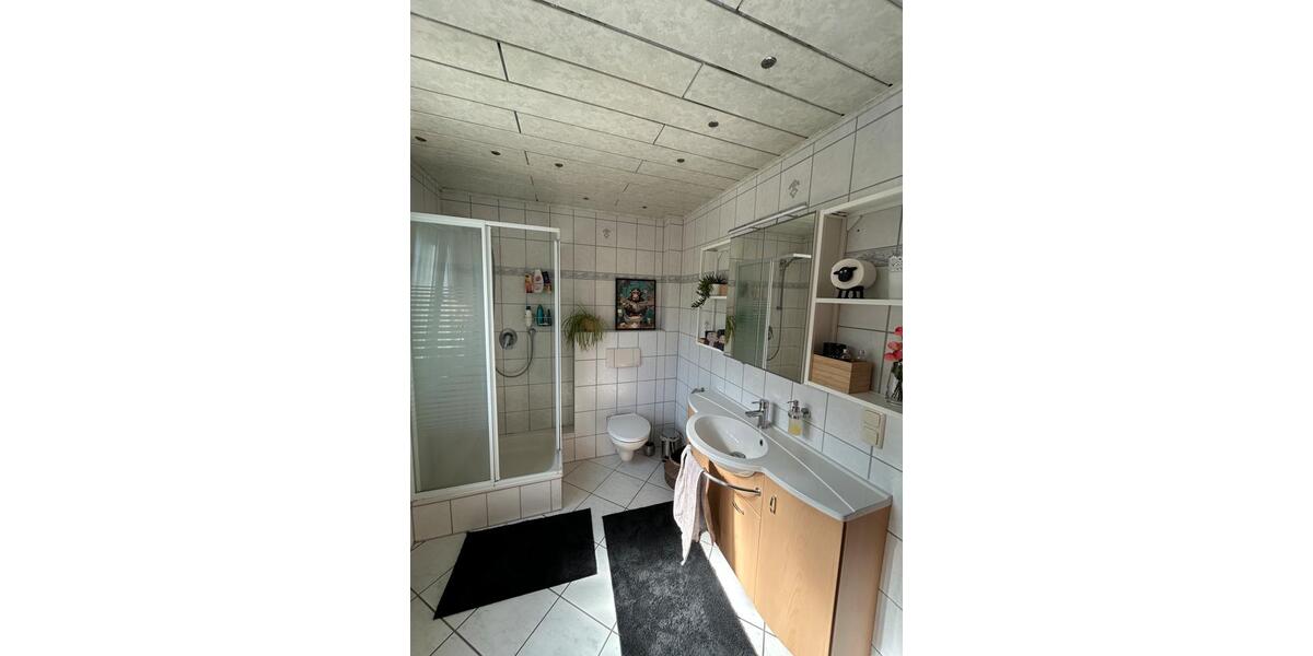 Mehrfamilienhaus, Wohnhaus Ehringshausen - 7 Zimmer, 168 m&sup2;, 335.000&euro; | Angebot:26406531