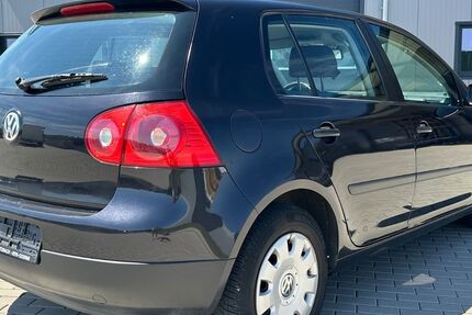 VW Golf 130.000 km 3.500 &euro; Butzbach 35510