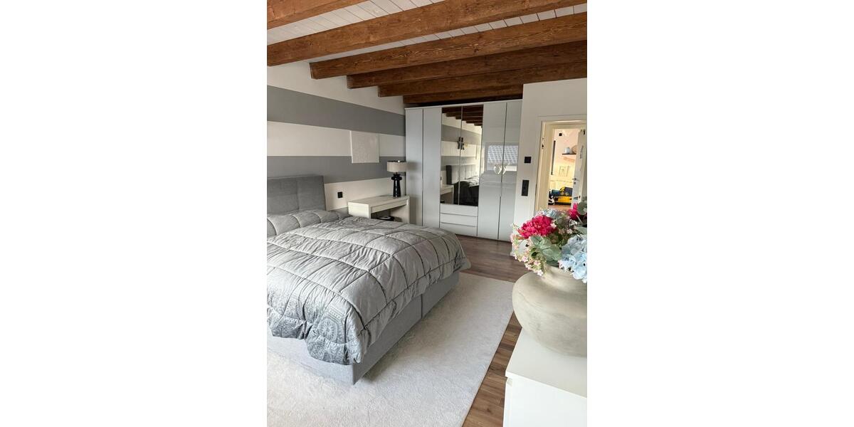 Villa Dillenburg Frohnhausen - 7 Zimmer, 418 m&sup2;, 688.000&euro; | Angebot:25218920