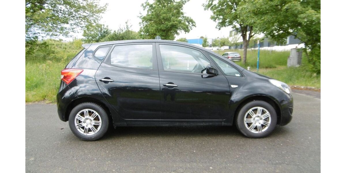 Hyundai ix20 91.847 km 3.999 &euro; Heuchelheim 35452