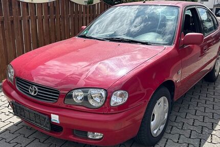 Toyota Corolla 102.181 km 3.300 &euro; Butzbach 35510