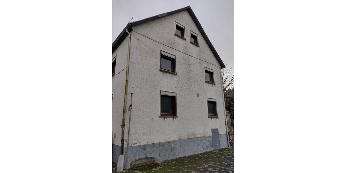 Reihenhaus Weilburg - 4 Zimmer, 100 m&sup2;, 125.000&euro; | Angebot:26739885