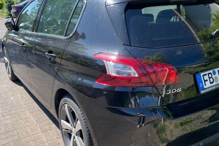 Peugeot 308 99.900 km 6.500 &euro; Bad Nauheim 61231