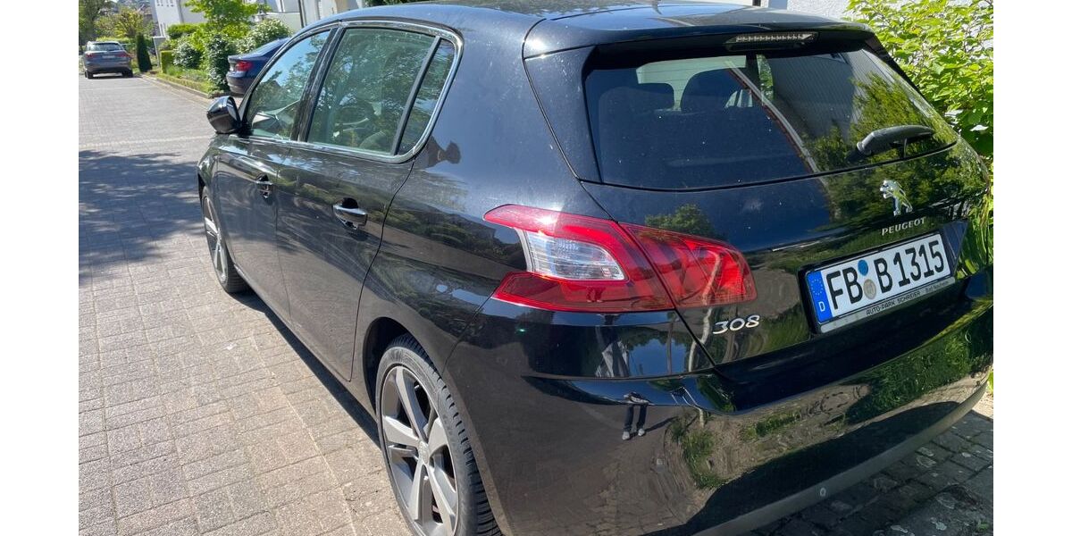 Peugeot 308 99.900 km 6.500 &euro; Bad Nauheim 61231