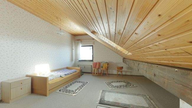 Einfamilienhaus Bad Endbach - 8 Zimmer, 204 m&sup2;, 213.000&euro; | Angebot:25726242