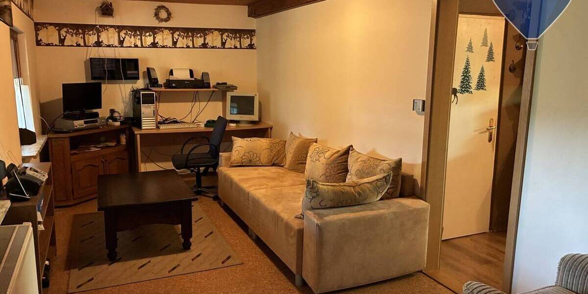 Mehrfamilienhaus, Wohnhaus Driedorf Heisterberg Heisterberg - 5 Zimmer, 101 m&sup2;, 135.000&euro; | Angebot:25664419