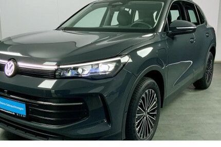 VW Tiguan 7.990 km 43.890 &euro; Butzbach 35510