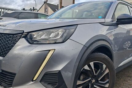 Peugeot 2008 78.012 km 14.161 &euro; Wölfersheim 61200