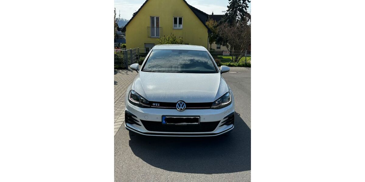 VW Golf 123.401 km 14.900 &euro; Wetzlar 35576