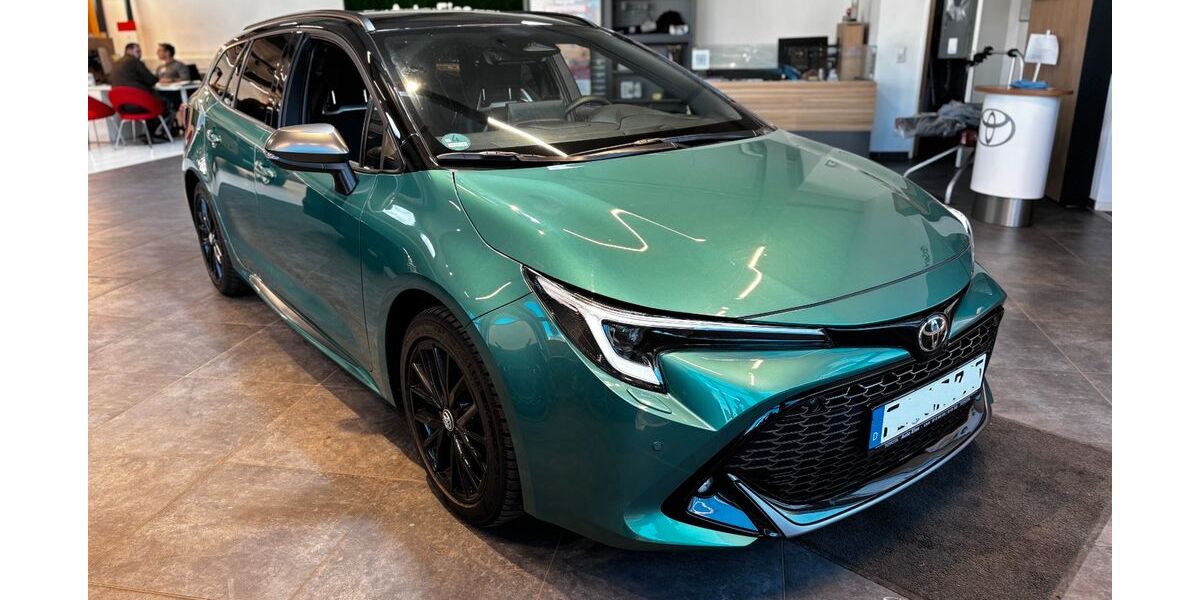 Toyota Corolla 16.000 km 34.490 &euro; Lich 35423