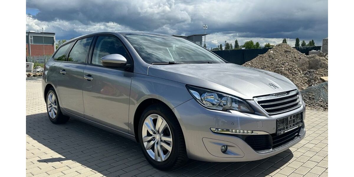 Peugeot 308 127.000 km 7.990 &euro; Butzbach 35510