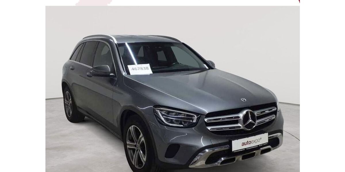 Mercedes-Benz GLC 220 100.775 km 29.789 &euro; Fernwald-Steinbach 35463