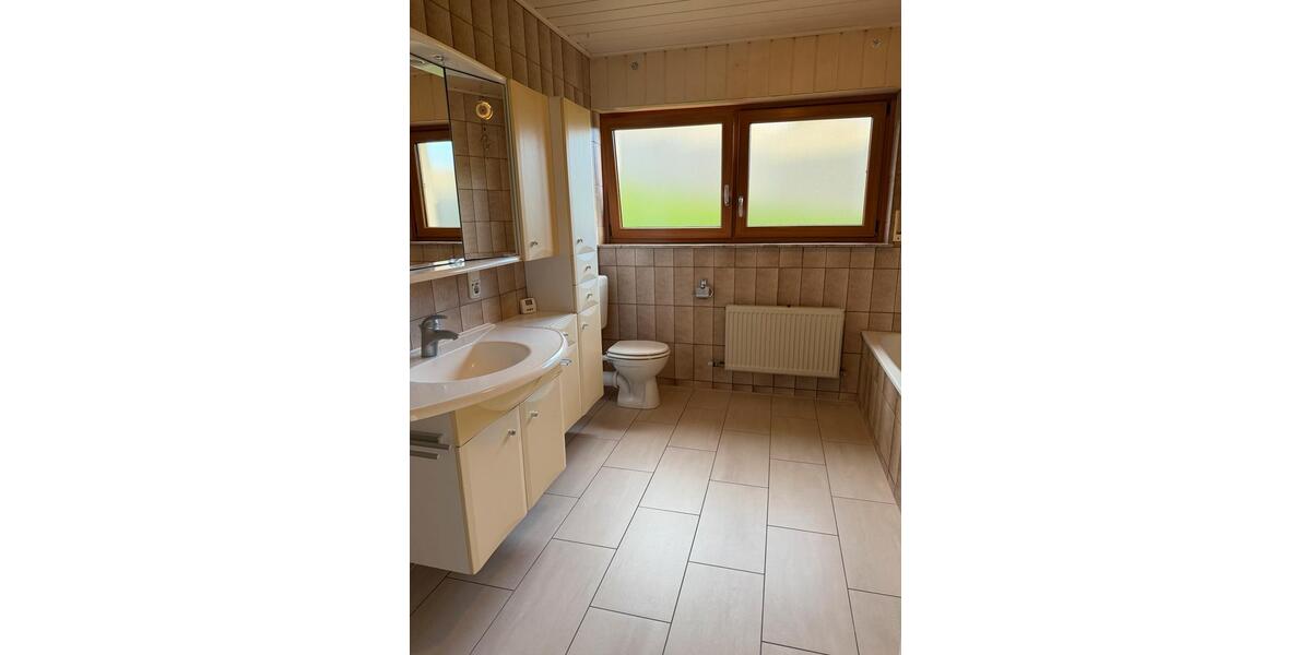 Terrassenwohnung Hungen - 2 Zimmer, 89 m&sup2;, 650&euro; | Angebot:25515598