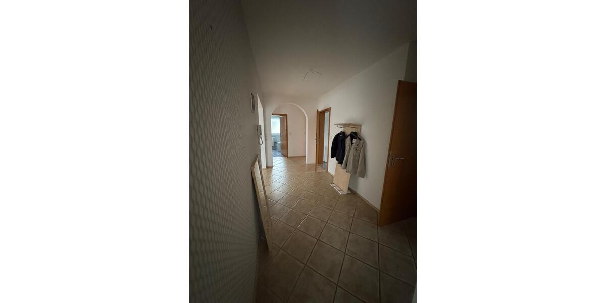 Etagenwohnung Lich - 3 Zimmer, 95 m&sup2;, 1.000&euro; | Angebot:26548811