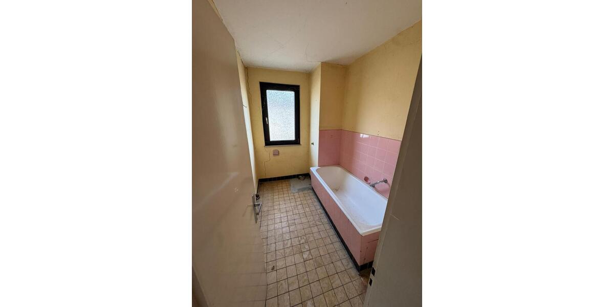 Doppelhaushälfte Pohlheim - 4 Zimmer, 99 m&sup2;, 250.000&euro; | Angebot:26566963