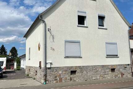 Haus Butzbach - 5 Zimmer, 133 m&sup2;, 235.000&euro; | Angebot:26512957