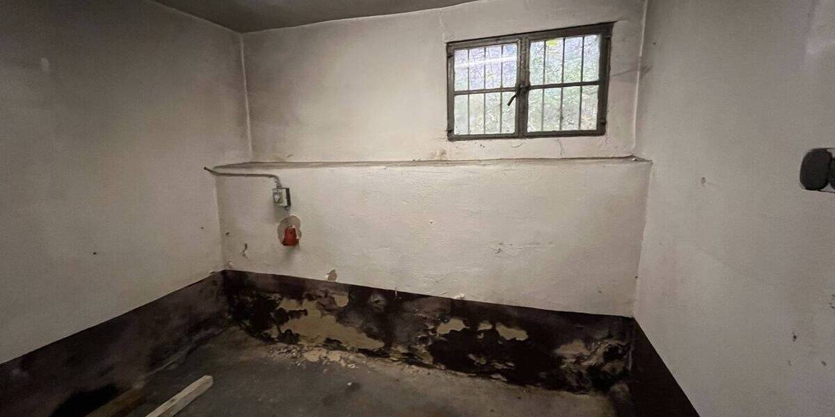 Einfamilienhaus Greifenstein Beilstein - 5 Zimmer, 150 m&sup2;, 109.000&euro; | Angebot:25667516