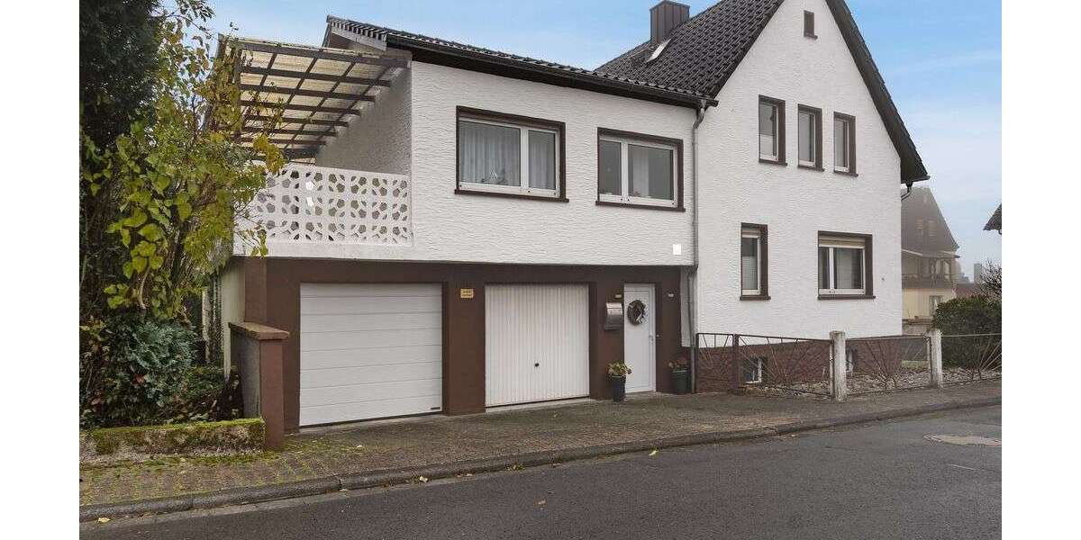Einfamilienhaus Merenberg - 12 Zimmer, 178 m&sup2;, 380.000&euro; | Angebot:25452175