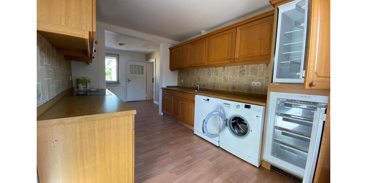 Dachgeschoßwohnung Siegbach - 3 Zimmer, 100 m&sup2;, 650&euro; | Angebot:25807226