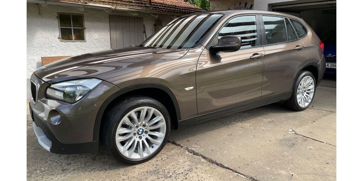 BMW X1 96.000 km 13.900 &euro; lich 35423