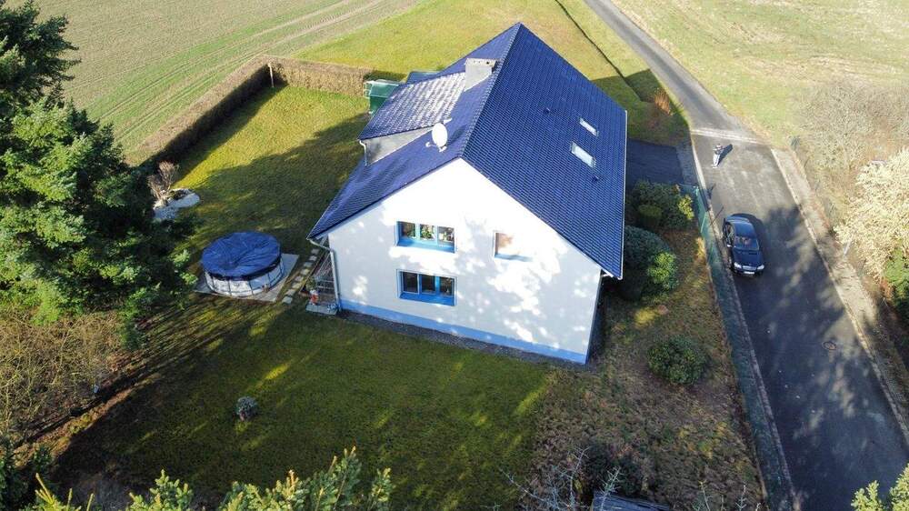 Mehrfamilienhaus, Wohnhaus Weilrod Rod an der Weil - 1 Zimmer, 290 m&sup2;, 440.000&euro; | Angebot:25695529