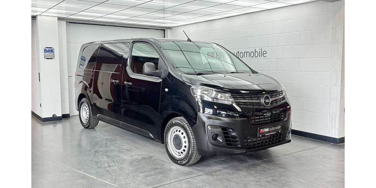Opel Vivaro 9.900 km 23.650 &euro; Lich 35423