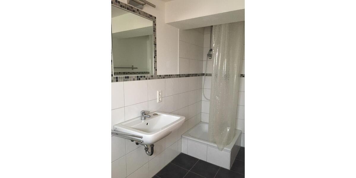 Etagenwohnung Gießen - 1 Zimmer, 37 m&sup2;, 460&euro; | Angebot:24418497