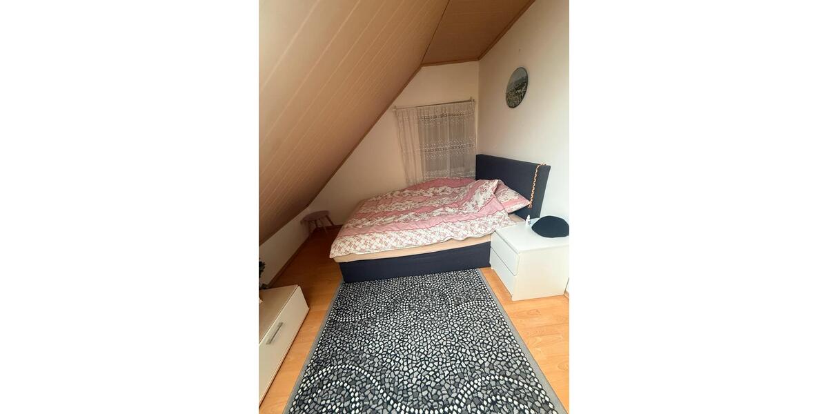 Etagenwohnung Mittenaar - 3 Zimmer, 90 m&sup2;, 730&euro; | Angebot:25099786