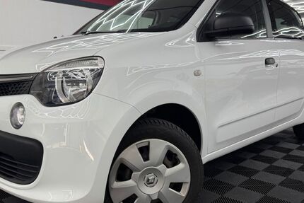 Renault Twingo 92.500 km 6.499 &euro; Dillenburg 35683