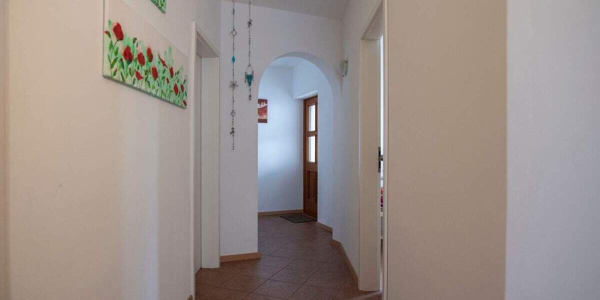 Mehrfamilienhaus, Wohnhaus Wehrheim Pfaffenwiesbach - 3 Zimmer, 124 m&sup2;, 195.000&euro; | Angebot:25740830