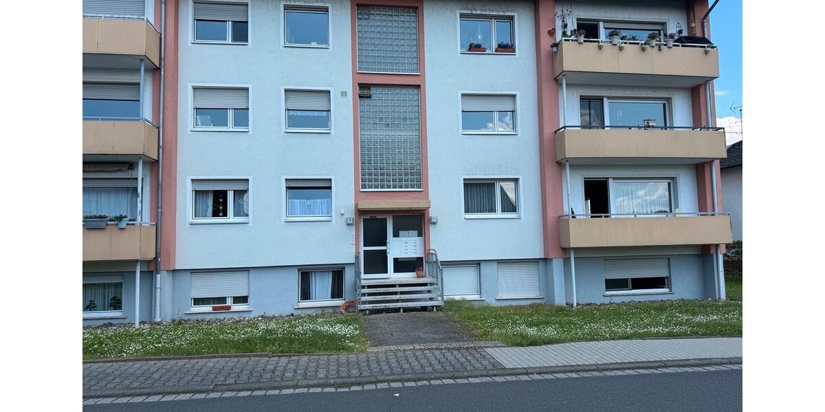 Etagenwohnung Runkel - 3 Zimmer, 89 m&sup2;, 1.090&euro; | Angebot:24558708