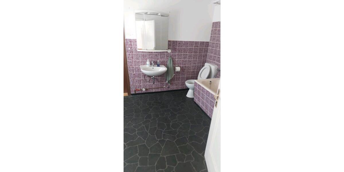 Einfamilienhaus Fernwald - 4 Zimmer, 90 m&sup2;, 1.250&euro; | Angebot:25525285