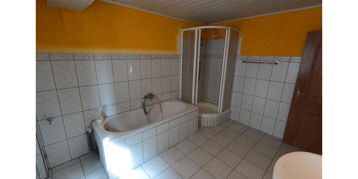 Etagenwohnung Leun - 3 Zimmer, 85 m&sup2;, 83.000&euro; | Angebot:26412599