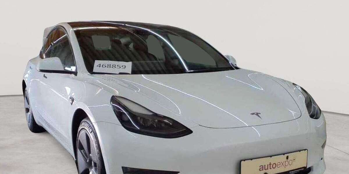 Tesla Model 3 43.871 km 30.990 &euro; Fernwald-Steinbach 35463