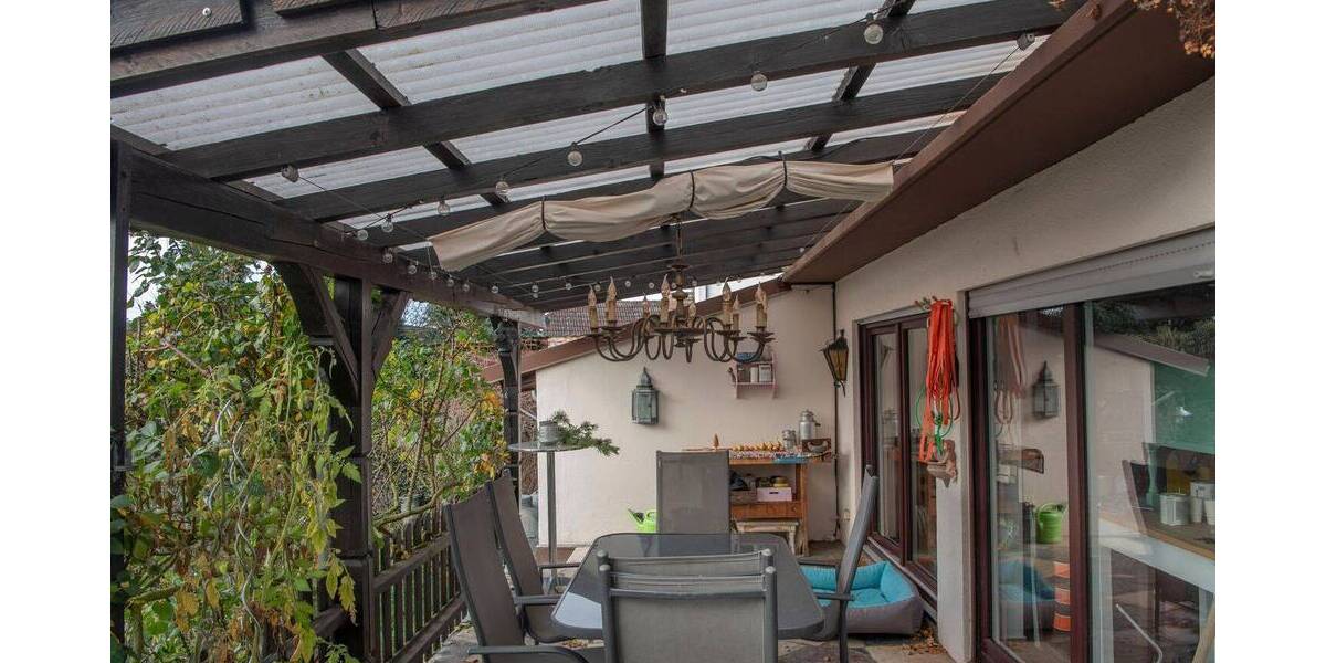 Einfamilienhaus Grävenwiesbach Hundstadt - 8 Zimmer, 161 m&sup2;, 495.000&euro; | Angebot:25985869