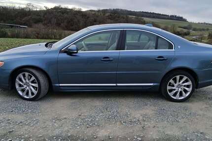 Volvo S80 126.000 km 17.500 &euro; Usingen 61250