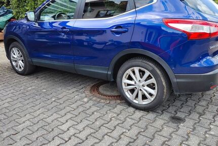 Nissan Qashqai 65.000 km 7.950 &euro; Usingen 61250