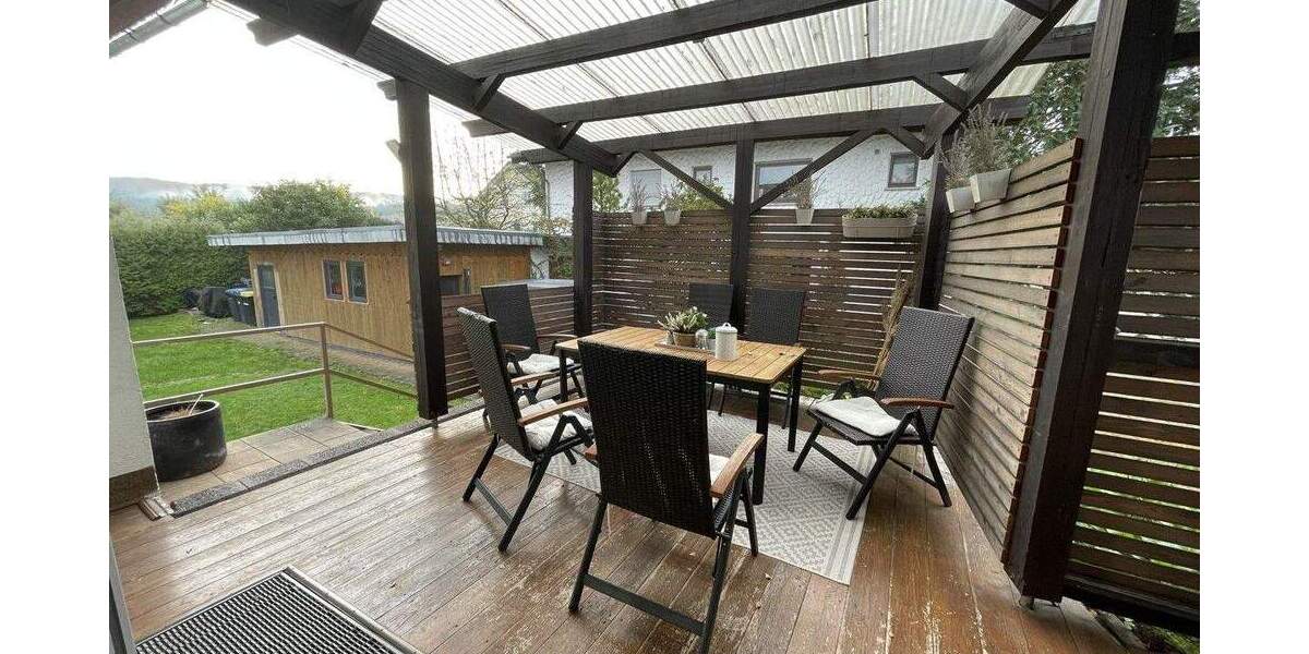 Einfamilienhaus Ehringshausen / Kölschhausen Kölschhausen - 9 Zimmer, 238 m&sup2;, 490.000&euro; | Angebot:25728156