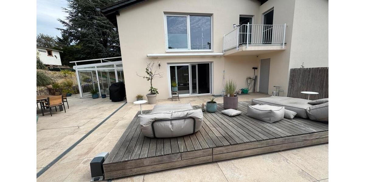 Einfamilienhaus Weilburg - 10 Zimmer, 330 m&sup2;, 890.000&euro; | Angebot:27075960