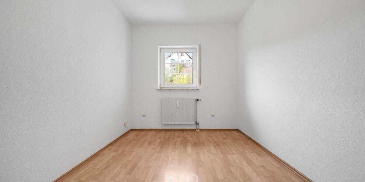 Etagenwohnung Grävenwiesbach - 4 Zimmer, 105 m&sup2;, 265.000&euro; | Angebot:25970586