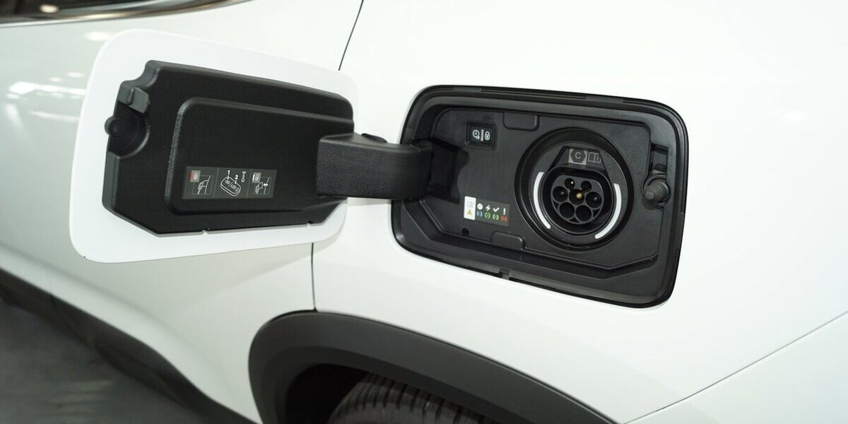 Citroen C5 Aircross Hybrid 225 EAT Feel Pack LED Carplay 44.900 km 17.790 &euro; Lich 35423