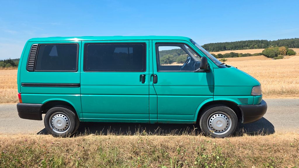 VW T4 Caravelle 370.000 km 3.999 &euro; Waldsolms 35647